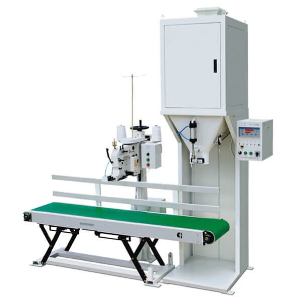 Rice bagging machine